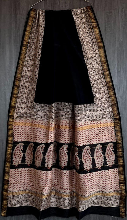 IDAA MAHESWARI SILK HAND CRAFTED -HAND BLOCK PRINTED WITH ZARI BIDAA MAHESWARI SILK HAND CRAFTED -HAND BLOCK AJRAKH T WITH ZARI BOARDER AND BEAUTIFUL PATTERNED PALLU